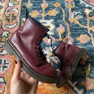 DOC MARTEN KIDS BURGUNDY LEATHER BOOTS